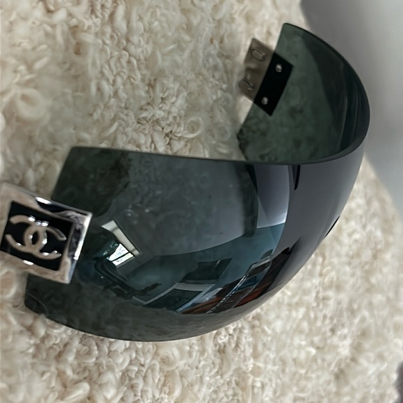 Chanel Magnetic 5086 Clip on Replacement Shield Wrap - Picture 1 of 17